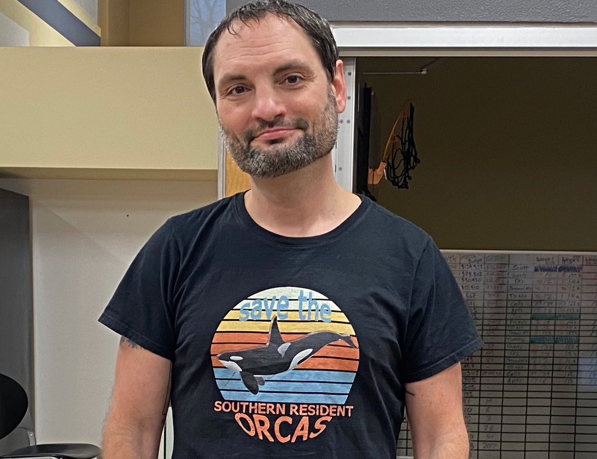 Robotvirgin's tweet image. Working out in my Save The Southern Resident Orcas Shirt! #vegan #veganbodybuilding #veganfitness #veganfit #muscles #vegantattoos #veganstrength #plantbasedpower #plantbasedfitness #plantbaseddiet #veganmuscle #vegandiet #veganbodybuildingfitness #fitnessmotivation #bodybuilder