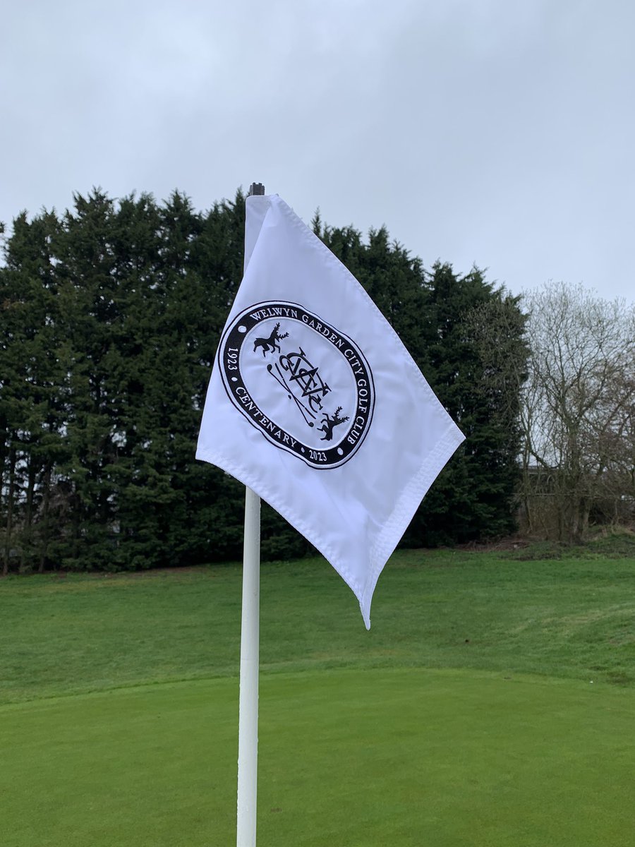 welwyngcgolf's tweet photo. Winter flags in and new @tacitgolf Centenary flags out onto the Course today⛳👍#centenery #golf https://t.co/R0g995nH2p