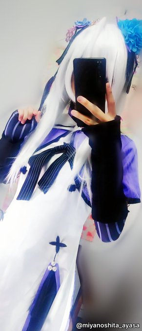 试了下东雪莲的COS服~嗯&hellip;&hellip;果然太高了还是有点不太适合的感觉 今天时间有点紧，没太仔细打理假毛，下次打理一下然后整一个抽插罕见伪娘ver （总感觉卖家好像把假毛搞错了，东雪莲两边的马尾应该更大些才是？） #伪娘<a href="/tag/%E4%BC%AA%E5%A8%98"class="tags">#伪娘</a><a href="/tag/%E7%94%B7%E3%81%AE%E5%A8%98"class="tags"><span>#男の娘</span></a>