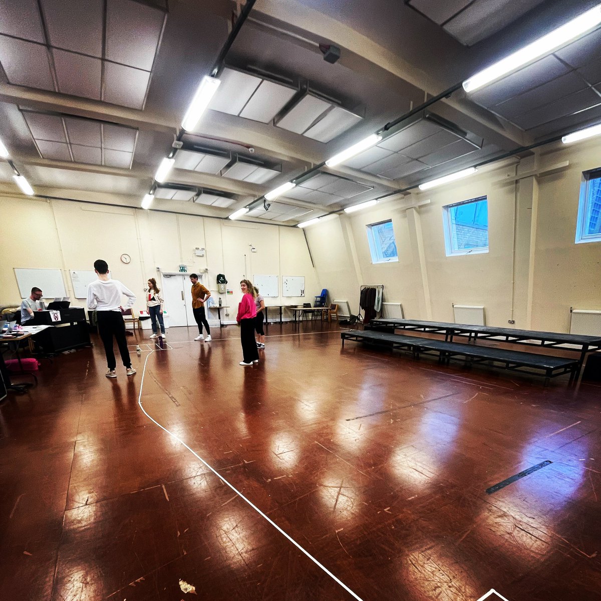 What a privilege! Time to lead this v special room. 

Thanks for the trust @owenhorsley18, <a href="/skd6/">s k d</a>, @ogleforth <a href="/EricaWhyman/">Erica Whyman</a> et al. Highly grateful for the development this company have given my career these last 8 years <a href="/thersc/">The RSC</a> 💙

RSC associate director - let’s do this! 👊