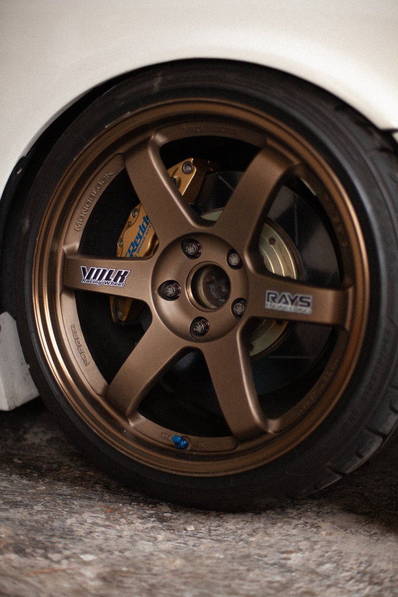 jo34200's tweet image. Some cool pictures of my garage &amp;amp; my broken car.