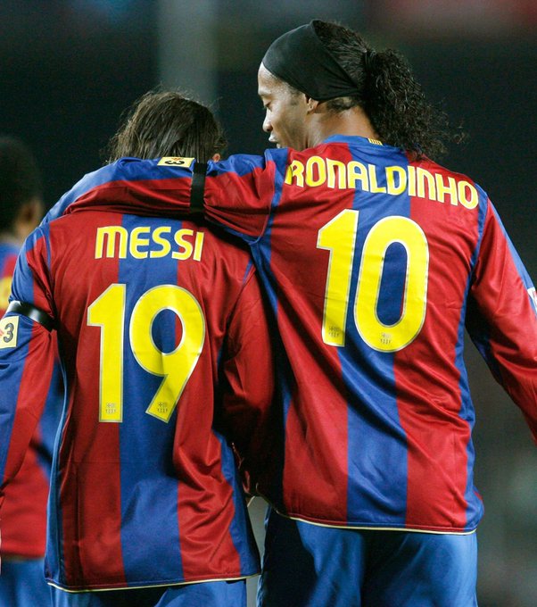 Ronaldinho, the smiling legend, recalls introducing Lionel Messi to Kobe Bryant | Marca