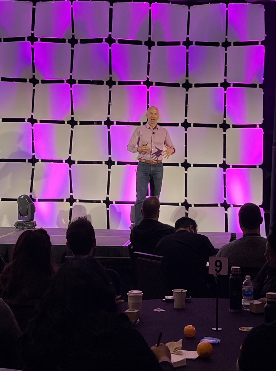 Holli Martinez tweet media