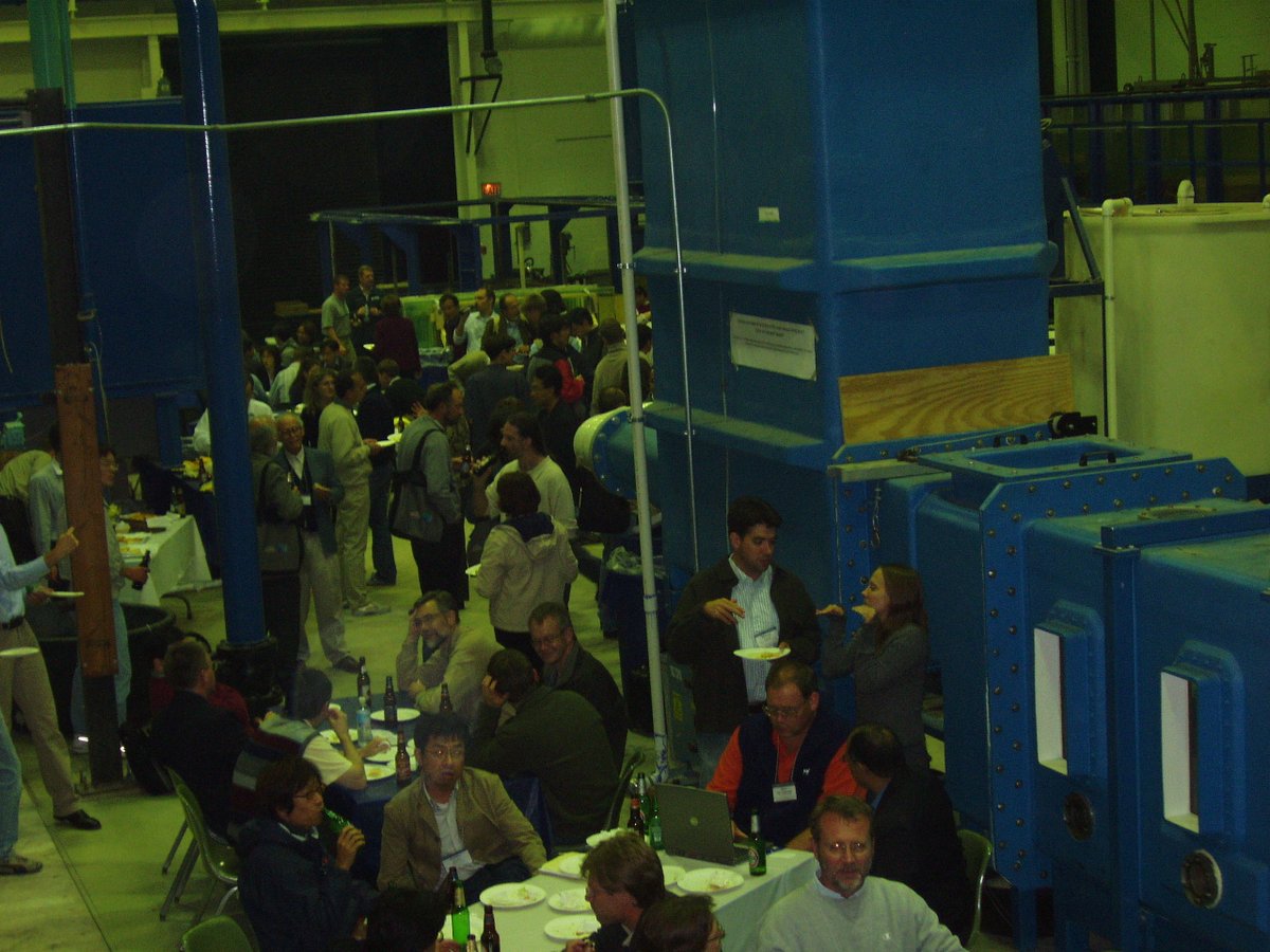 rafaelotinoco's tweet image. Keep them coming! Still a couple of weeks to submit your abstract to #rcem2023. Pictured: RCEM2005 BBQ-in-the-lab (thanks to @Mario_J_Franca) - let&apos;s see if we can still fit.
rcem.cee.illinois.edu/abstract-submi…