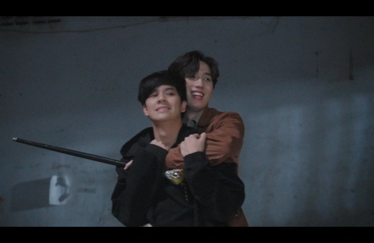 อ่าว คุณคฑากับน้องต้น รักกันดีนิ55555555

#MidnightMuseumEP6
#mynameisnanon