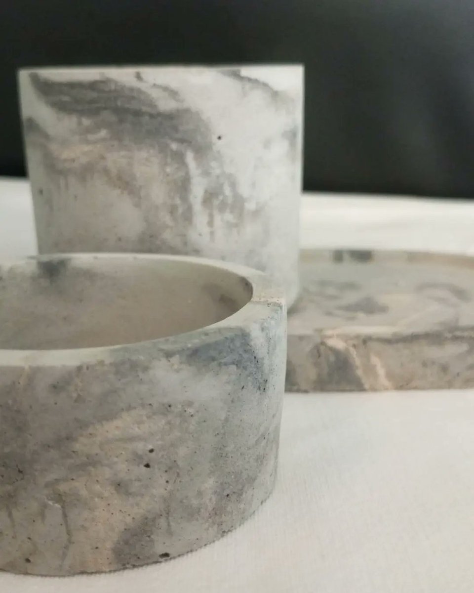 craftsyke's tweet photo. Brighten up your space with these #handmade #concrete planters, holders, tablet trays, #tealight candle holders, #coasters etc. Check out our catalog for prices
Catalog link in bio 
#planters #concretecrafts #concreteplanter #handmadegifts #kenyan https://t.co/oElZyl0aT4