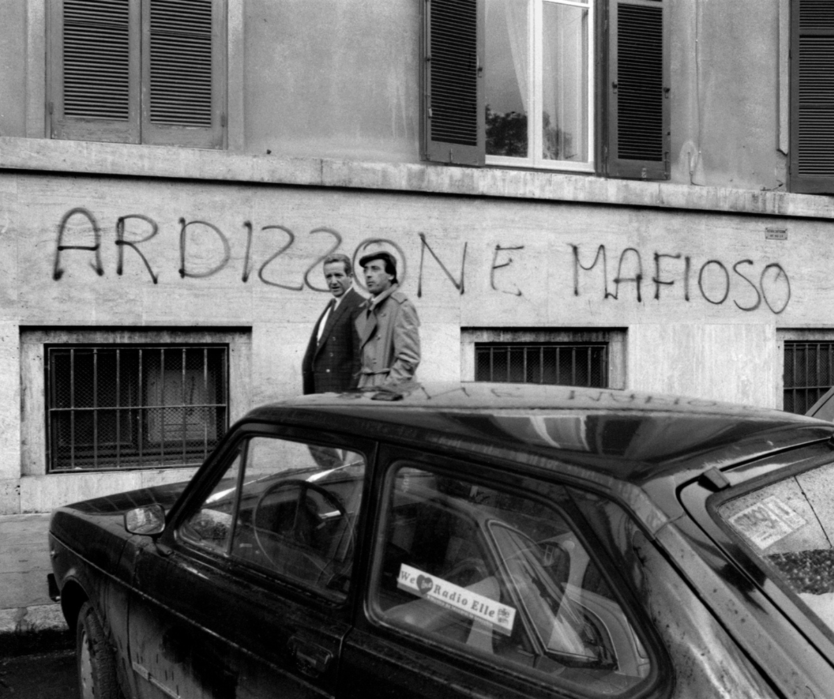 MagazineBlind's tweet photo. The Sicilian photographer Fabio Sgroi talks to Blind about Palermo’s darkest hours and the festering wars between rival mafia clans.

➡️ https://t.co/rc3XG8TqoH https://t.co/DSktqXLNcx