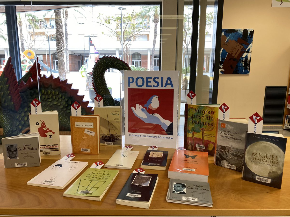 BibliotequesSPR's tweet photo. En el #Diadelapoesia us convidem al Migdia poètic que es celebrarà diumenge a l’Església Vella de #spribes amb la participació de membres del club de lectura Tardes Literàries. Hem preparat, també, un recull de poesia a la sala d’adults i a la infantil #BMdP https://t.co/5HFWorpeqb