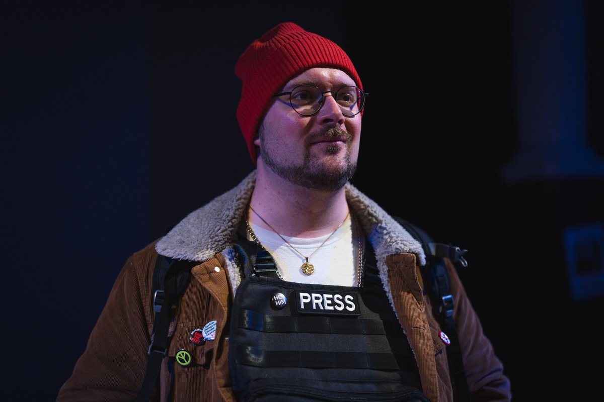 They grow up so fast! Enjoy some side by side rehearsal and production photos of Ten Days

Oh right! And get your tickets now!
🎟 space.org.uk/event/ten-days…