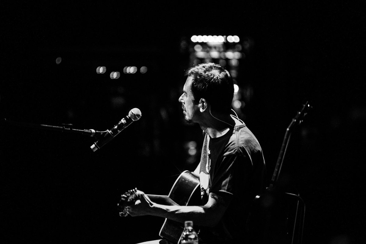 Hoje é dia do querido @betolee! Feliz aniversário, Beto!

Foto: @guilhermeleitefotografia