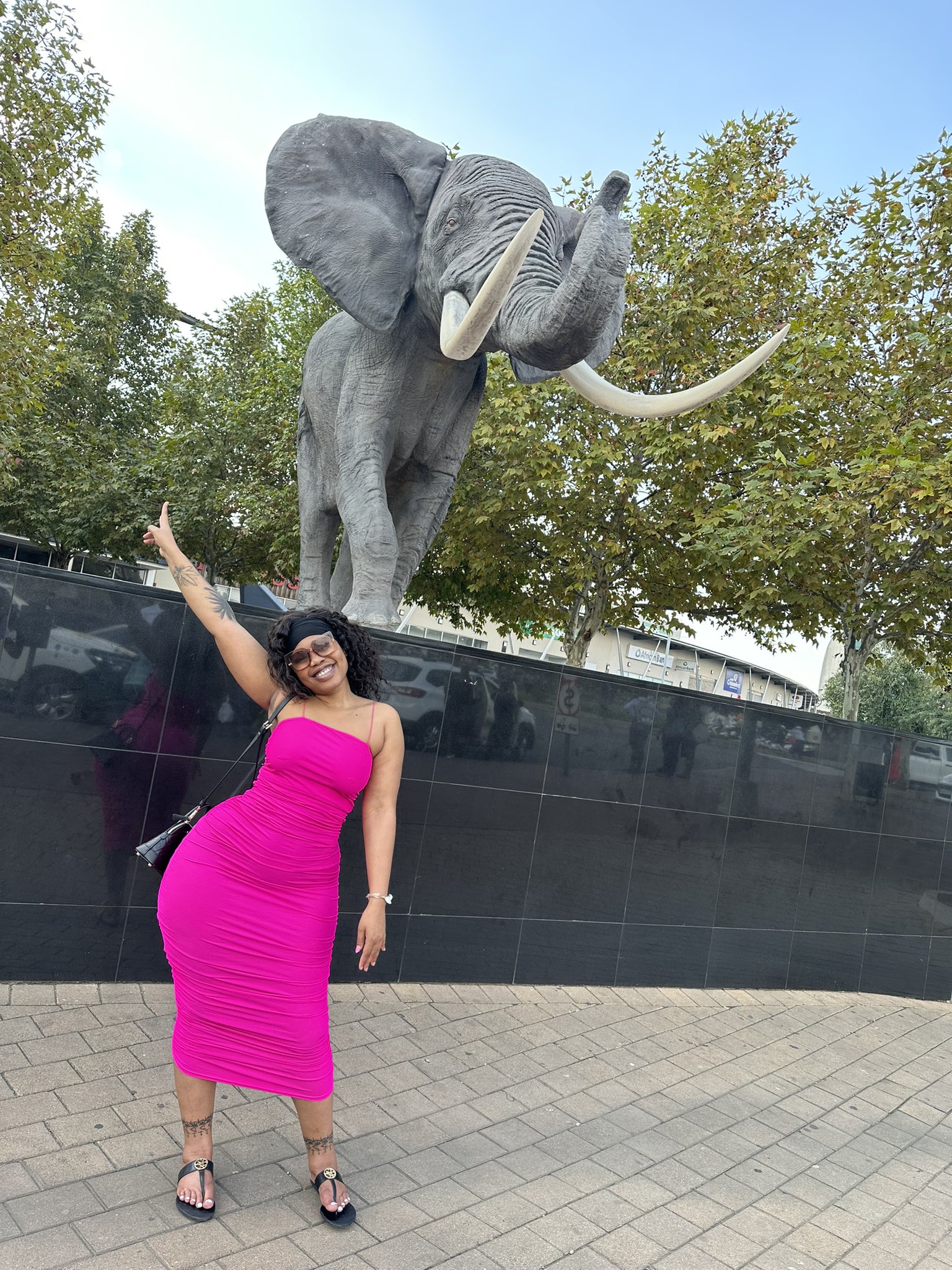 TW Pornstars - 1 pic. XOLI MFEKA🍑😈. Twitter. 💖. 2:56 PM - 21 Mar 2023