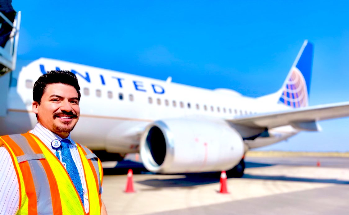 AldoGarciaMu's tweet photo. Good Morning United
Happy Tail Tuesday ✈️
#BeingUnited #SLPteam
Have a Safe Ops!
Saludos desde SLP 😎 https://t.co/GRARykoaC0