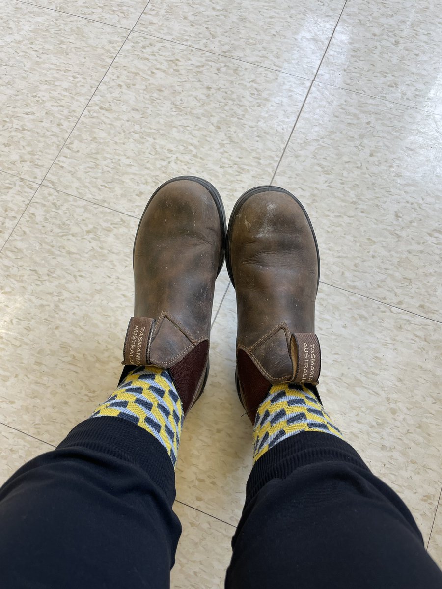 SCDSB_SLP's tweet image. Today is #worlddownsyndromeday &amp;amp; the #scdsbslp team have joined the #lotsofsocks campaign. We are proud to support #scdsb students with Down Syndrome and empower them to be active participants in their own lives.