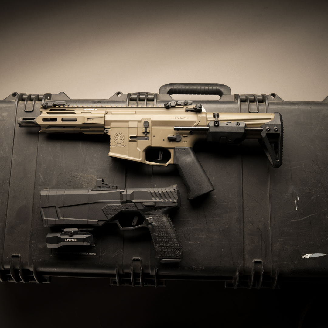 KRYTAC Trident PDW + KRYTAC SilencerCo Maxim 9. What do you run for your CQB loadout? 🤔

#krytac #krytacfam #krytacpdw #krytacmaxim9 #maxim9