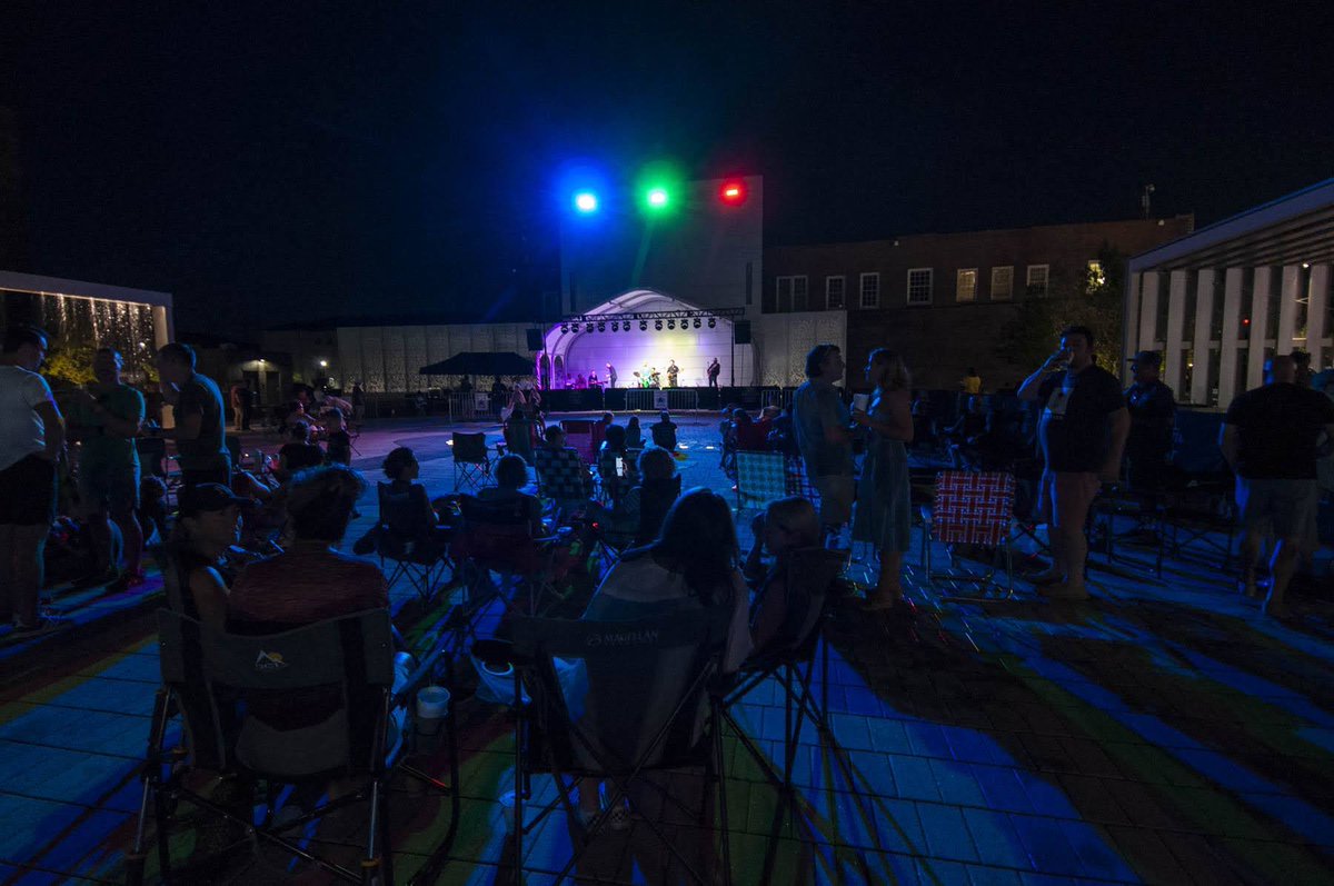 North Little Rock Tourism (@explorenlr) on Twitter photo #ICYMI: @explorenlr and <a href="/argentaartsdist/">ArgentaArtsDistrict</a> announced the 2023 #ArgentaVibe Music Series at #ArgentaPlaza and it is 🔥🔥🔥
northlittlerock.org/argenta-vibe-m…
#explorenlr #ICYMI: @explorenlr and <a href="/argentaartsdist/">ArgentaArtsDistrict</a> announced the 2023 #ArgentaVibe Music Series at #ArgentaPlaza and it is 🔥🔥🔥
northlittlerock.org/argenta-vibe-m…
#explorenlr
