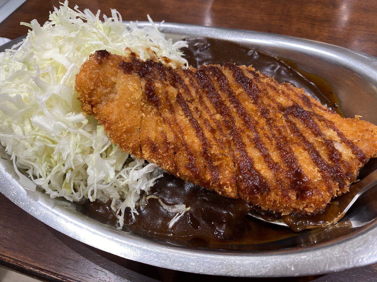 配信ありがとうございました！！
またブログ書くね！みんなの言葉嬉しかったです❣️

ゴーゴーカレーの飯テロ添えて
おやすみなさい！