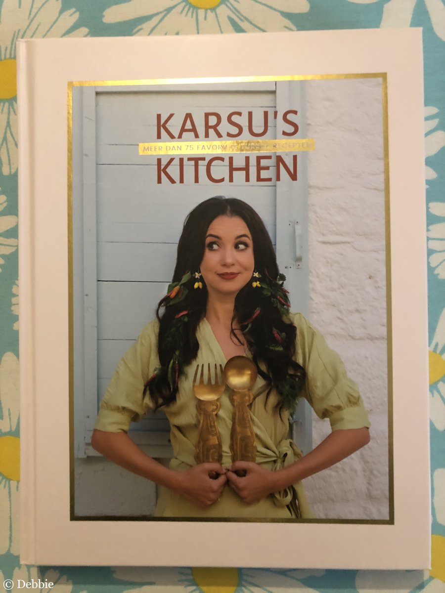 DebbieSchigt's tweet photo. YeeeHaaa
'Karsu's Kitchen':Pre-Order net binnen : ) & uiteraard bijgedragen aan het goede doel; Voor de slachtoffers van de aardbeving in Turkije (Hatay) & Syrië.
#YeeHaa #Dankbaar
#Happy met het #Kookboek #Blij : )
#TurkseKeuken #Karsu
#KarsusKitchen #ZoGaaf : ) 2/2 https://t.co/ejOYVW95OH