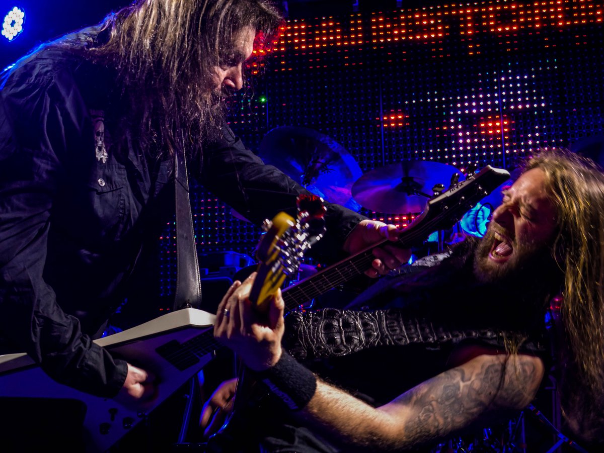 Metal Korner tweet media