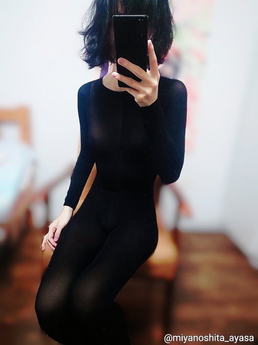 想起来之前也拍过黑紧身衣，一直忘了发出来，一起丢出来好了～ #伪娘 #男の娘 #可爱的男孩子 https://t.co/xMAAQ8lKCm<a href="/tag/%E4%BC%AA%E5%A8%98"class="tags">#伪娘</a><a href="/tag/%E7%94%B7%E3%81%AE%E5%A8%98"class="tags">#男の娘</a><a href="/tag/%E5%8F%AF%E7%88%B1%E7%9A%84%E7%94%B7%E5%AD%A9%E5%AD%90"class="tags">#可爱的男孩子</a>