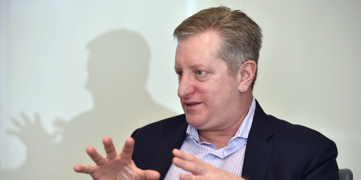 JimmCarr's tweet photo. 'Big Short' Steve Eisman says today's bank turmoil is nowhere close to a repeat of the 2008 financial crisis https://t.co/s1jxjdGZVb https://t.co/ZcIX4FFPoN