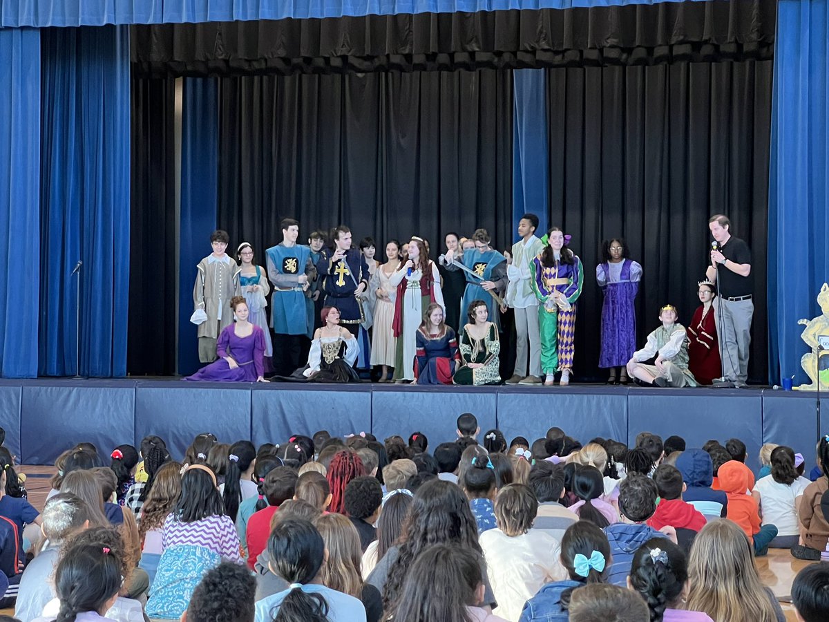 CaleyUMASD's tweet photo. Our students got a chance to preview the High School’s musical “Once Upon A Mattress” and LOVED it! 👑 Catch their shows this Thursday, Friday, or Saturday at 7:00 or Sunday at 2:00! @UpperMerionSD 
To purchase tickets, go to: https://t.co/NOylKvtt9E https://t.co/BIvbnw0c6T