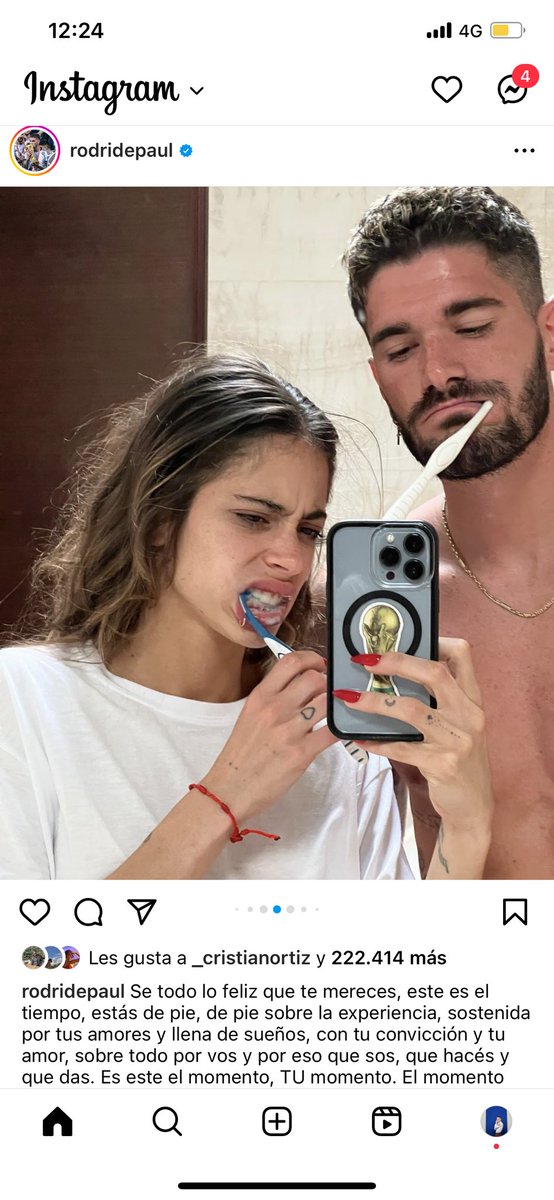 Lo enamorado que está De Paul de tini tini tini