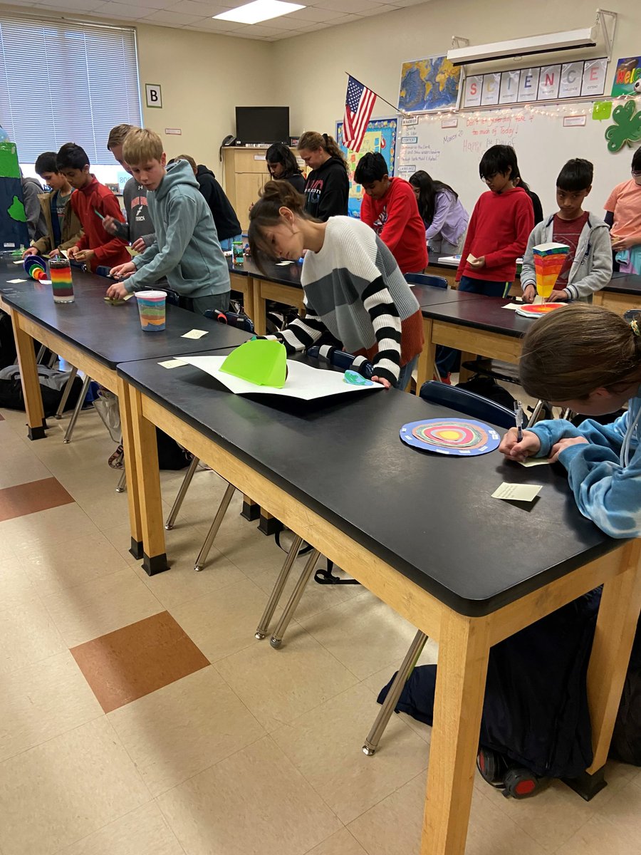 MarvinRidgeMSNC's tweet photo. Ms. Schmoecker's 6th graders use their creativity to dream up different, colorful ways to represent the Earth's layers, then gallery walk to explore their peers' representations.    #handsonlearning #learningcreatively #projectbasedlearning @aghoulihan @ucpsnc https://t.co/GtjzJEE209