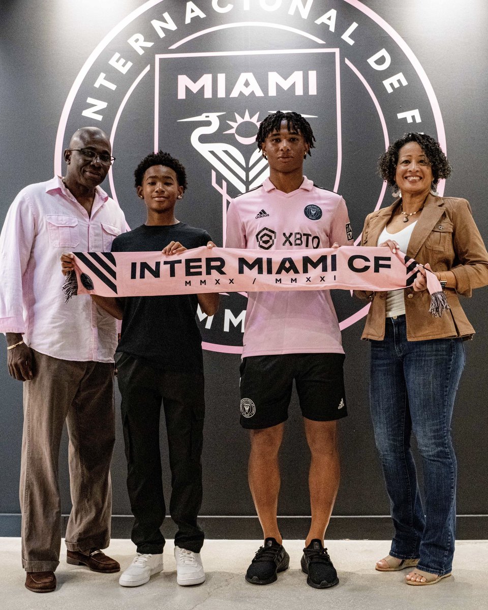 Intermiamicfii's tweet photo. Inter Miami CF Academy ๐คInter Miami CF II
Inter Miami CF II has signed Tyler Hall to a professional MLS Next Pro contract. Congrats, Tyler! ๐๐ค
Read more about it here: https://t.co/wsVrT5Q8wS https://t.co/VjvrSHSIKO