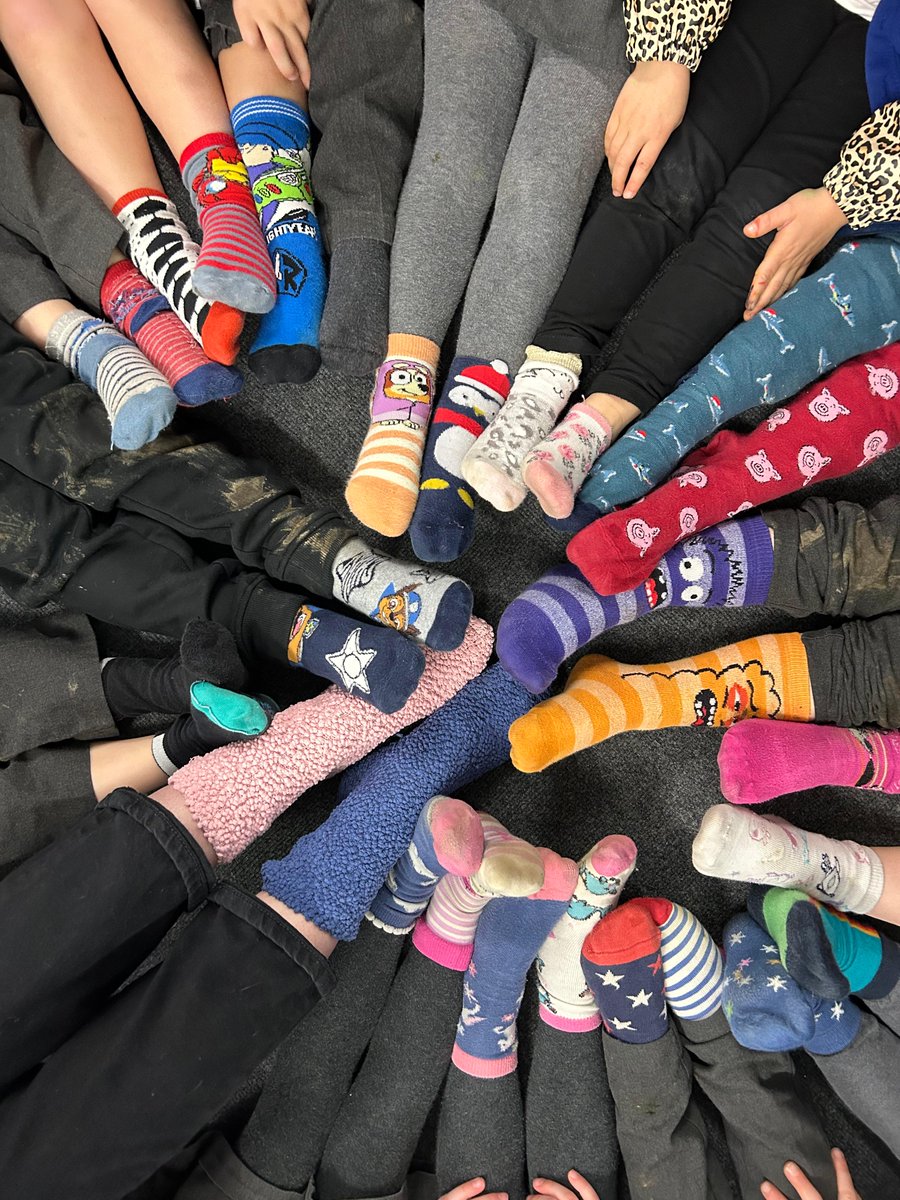 StMinverSchool's tweet photo. We are proud to have taken part in Odd Socks Day today,  to raise awareness for our friends with Downs Syndrome and to celebrate the wonderful differences between us all. 💙 https://t.co/OhfQQTMX8w