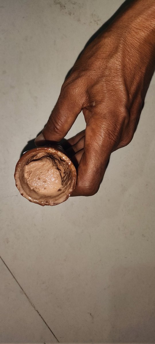 soormabopali's tweet photo. It's #Scam2023 #Amul enjoying Amul TriCone Choco Crunch with no ICE cream. https://t.co/fWnb5NWqSi