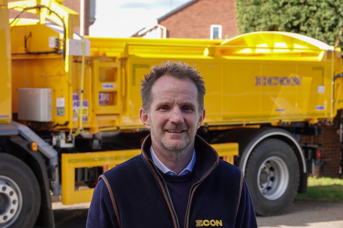 We’re very pleased to announce that Steve Sinnott, after ten years at Econ in a regional sales and an account management role, has been appointed as our UK Sales Manager!

Congratulations Steve and all the best in your new role - we know you’ll smash it.

#Promotion #Engineering