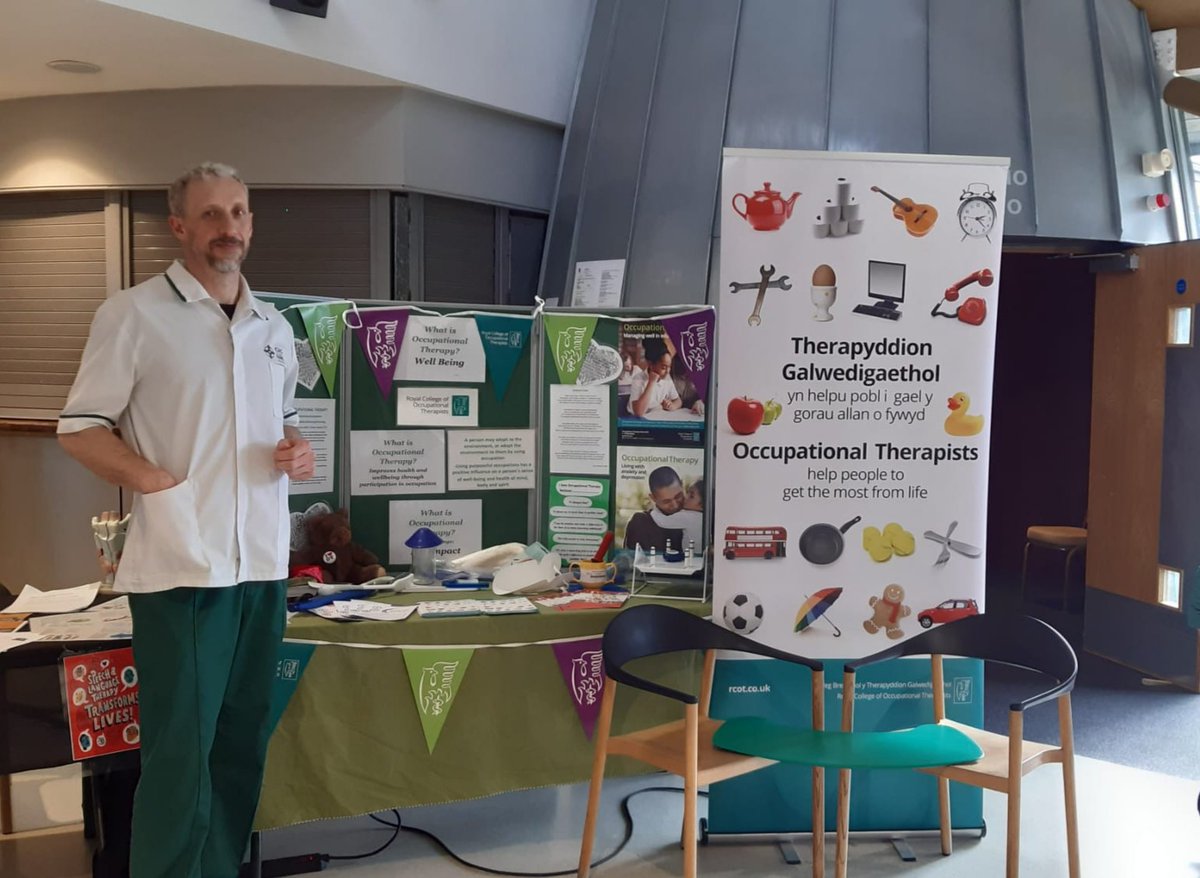 Cashy80's tweet photo. Excellent event DIOLCH @CareersWales! Promoting #OccupationalTherapy today at #chooseyourfuture event in Aberystwyth Art Centre @SwyddiHDdaJobs https://t.co/mCX4doCf8k