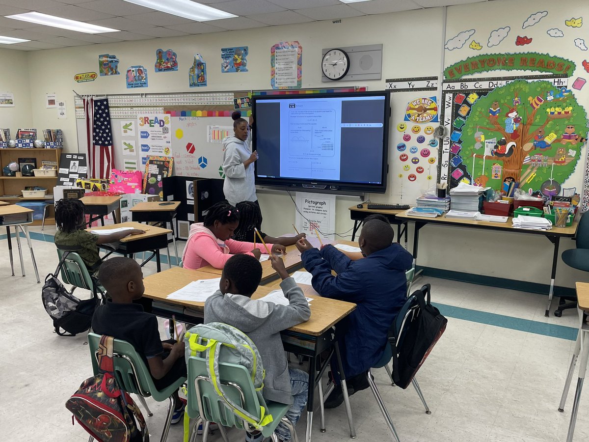 TJBG_K8's tweet photo. @Lindalentink8 Thank you for hosting #JaguarNation for #SpringBreakAcademy @MDCPS @MDCPSAcademics @MDCPSNorth @verenanro @MsLewis_NRO @alexsantoyo75 https://t.co/2W4iRnBsLP