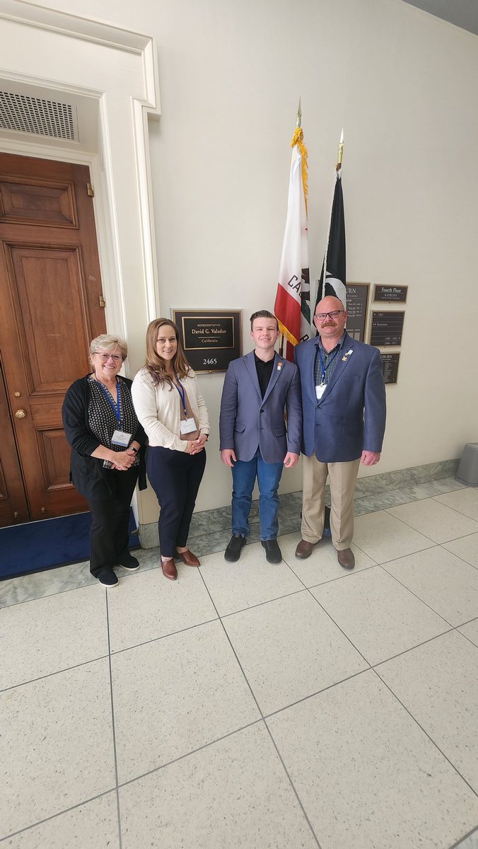 ssonico's tweet photo. Thank you Kellie Hartl for meeting with us on behalf of @RepDavidValadao.  We appreciated discussing insulin affordability and federal research funding for T1D with you.  #jdrfgovday https://t.co/Uu6RlESfrt