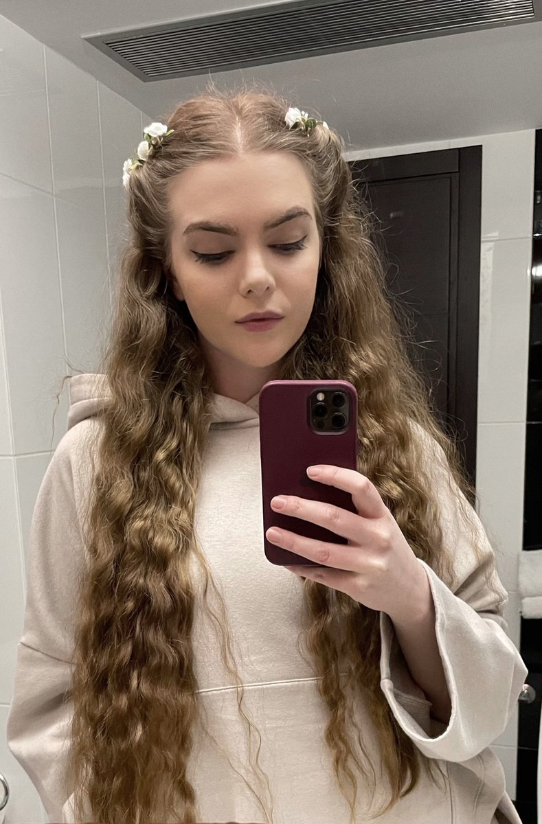 fnatic Loeya on Twitter "🧜‍♀️ hair"