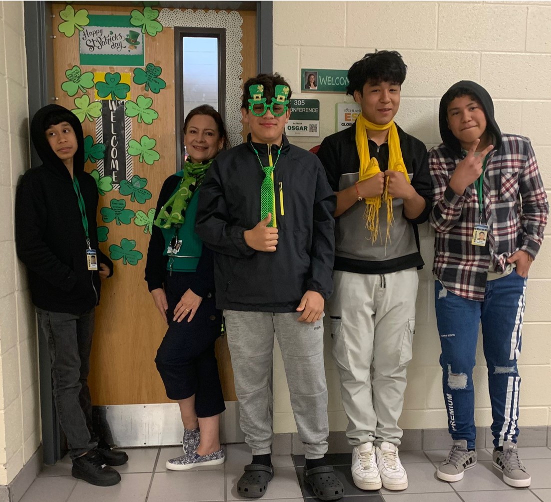 PosgarESOL's tweet photo. It was fun to decorate our door with Good Luck messages for St. Pat's Day!! https://t.co/S9LOS0FtOu
