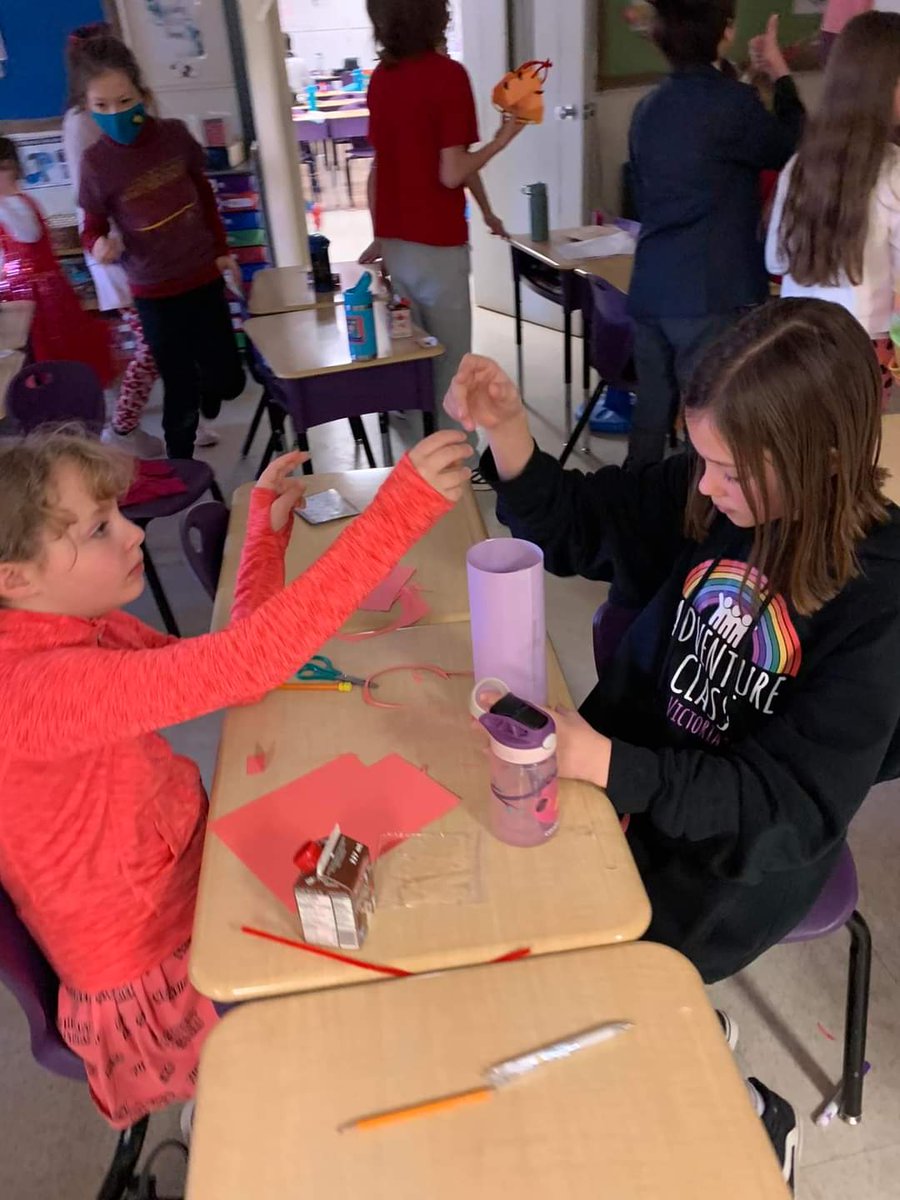 HPE_Adventure's tweet photo. While the Ontario government struggles to provide mental health supports to students, the multi-grade and continuity of care structure of the Adventure Class Program creates a supportive learning space where students feel respected, seen, valued and heard. #studentmentalhealth https://t.co/QjsMRVBDKK