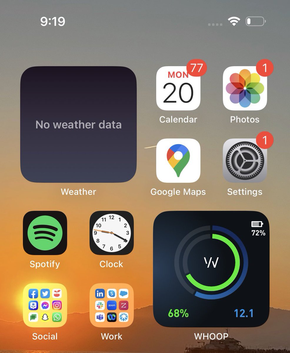 RFagut's tweet photo. The LA rain has officially broken the weather app. https://t.co/ToW23dGlnP
