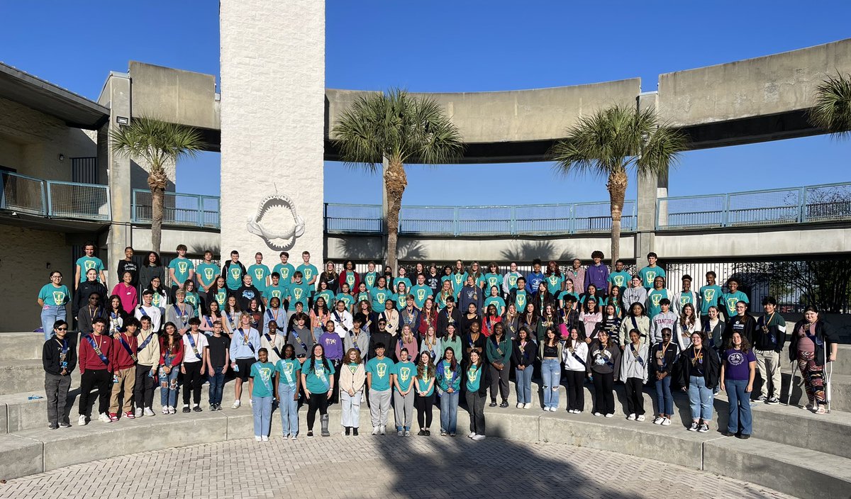 Congratulations to the new members of NHS for 2023-2024!!! Welcome to the family 🥰 #NHS #RVHS #SharkPride