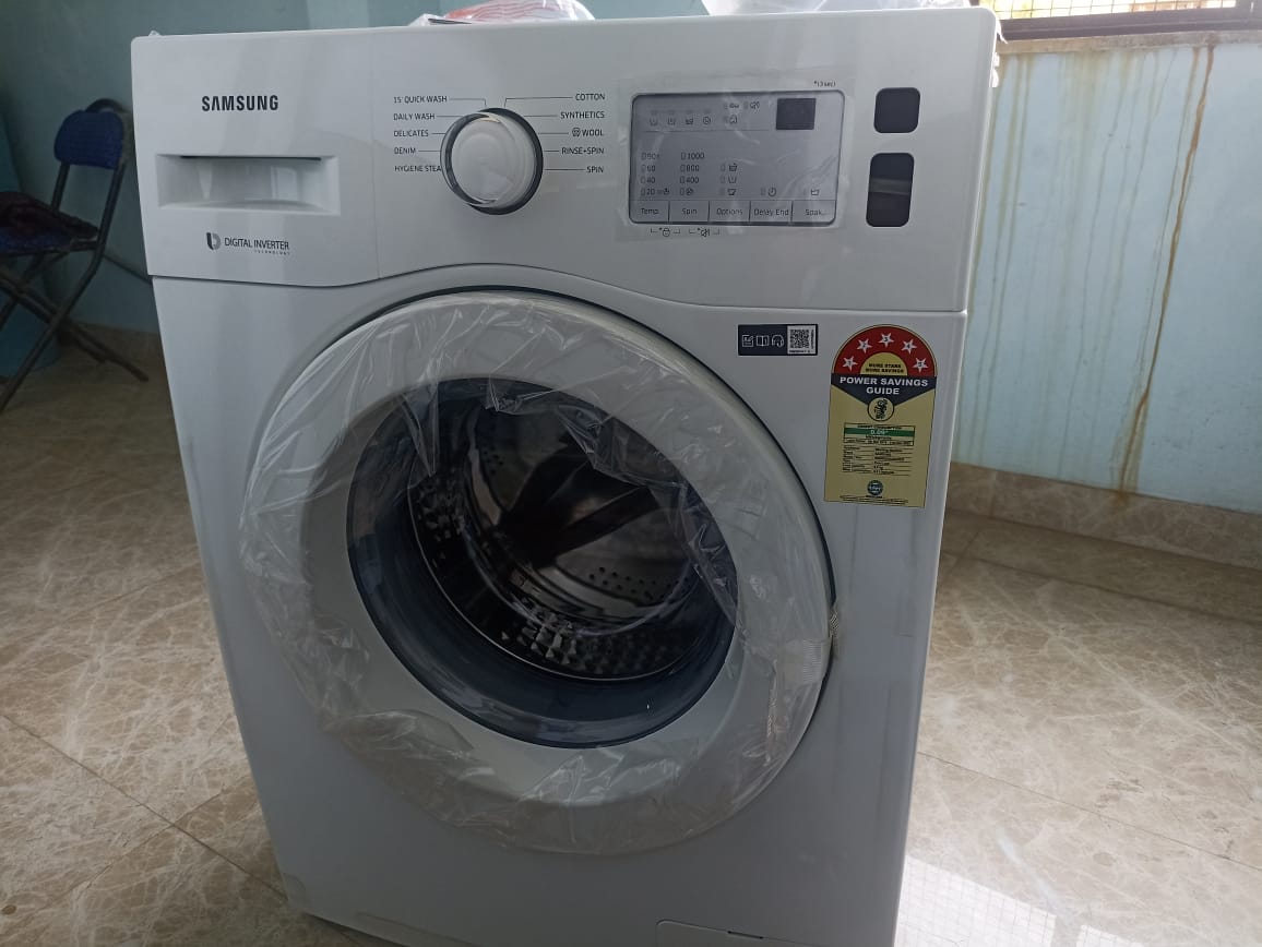 prateekcs33's tweet image. Very poor service and made me helpless @flipkartsupport @Flipkart @jagograhakjago for order OD427486409362554100 replacement denied for a broken product without telling me any reason. All actions done. Now only @jagograhakjago can help me. Please refund my amount.