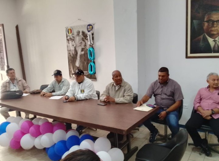 ADmiguelMQuiroz tweet media