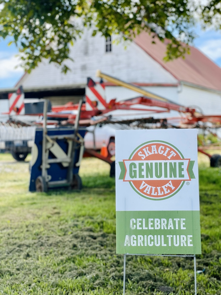 Happy #NationalAgDay and #NationalAgWeek from all of us at Genuine Skagit Valley! 

#magicskagit #skagitgrown #genuineskagitvalley #buylocal #shopsmall⁠ #eatlocalfirst #washingtongrown #wagrown #acresonacres #agricultureliveshere #locallygrowngloballyknown #thankafarmer