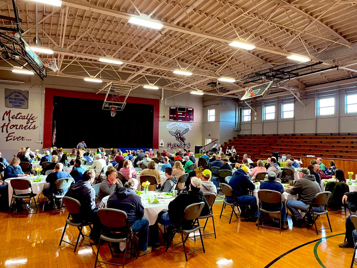 An excellent turnout as always at the annual Metcalfe Co Chamber of Commerce ‘State of the Commonwealth’ breakfast speaking alongside <a href="/aneigh/">Amy Neighbors</a>.  Thank you Edmonton &amp; Metcalfe Co!