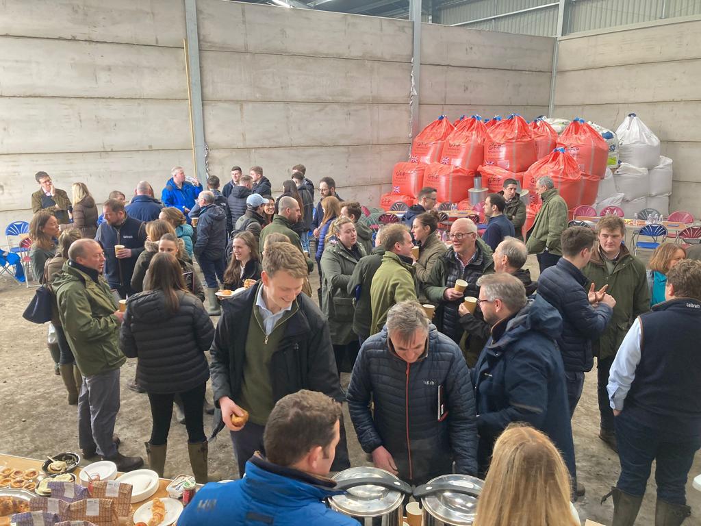 Galbraith_Group's tweet photo. 🚜 Our Land Agents are currently at Dalmeny Estate for a training day. 

It's our first 'Land Agents Day' since 2020!

#Galbraith | #DalmenyEstate https://t.co/Xs5M3lSblr