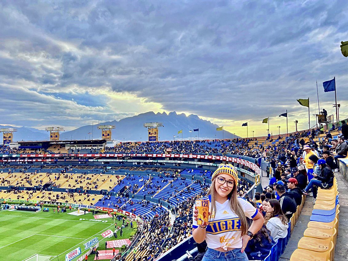 aygabrielilla's tweet photo. El Volcán: que chulada 😍
#somostigres #tigresmanda @somostigres @TigresOficial #10apg #nahuel #guido #lainez https://t.co/VlvI6iBlfP