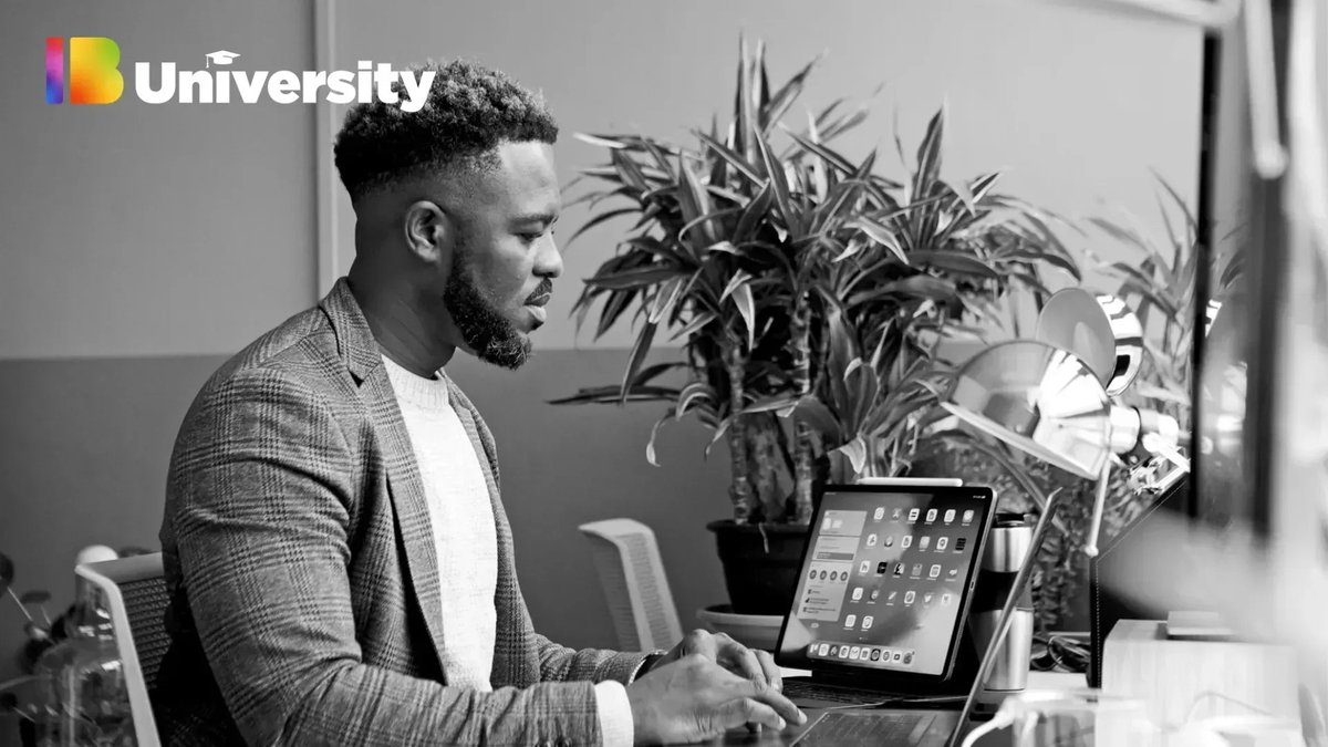 It's easy to get discouraged when times are tough, but our founder has a message of hope for all business owners. Check out our latest blog post for tips on staying optimistic and resilient during these times #freelance #SmallBusinesses #dailymotivation 
buff.ly/3z08yO8