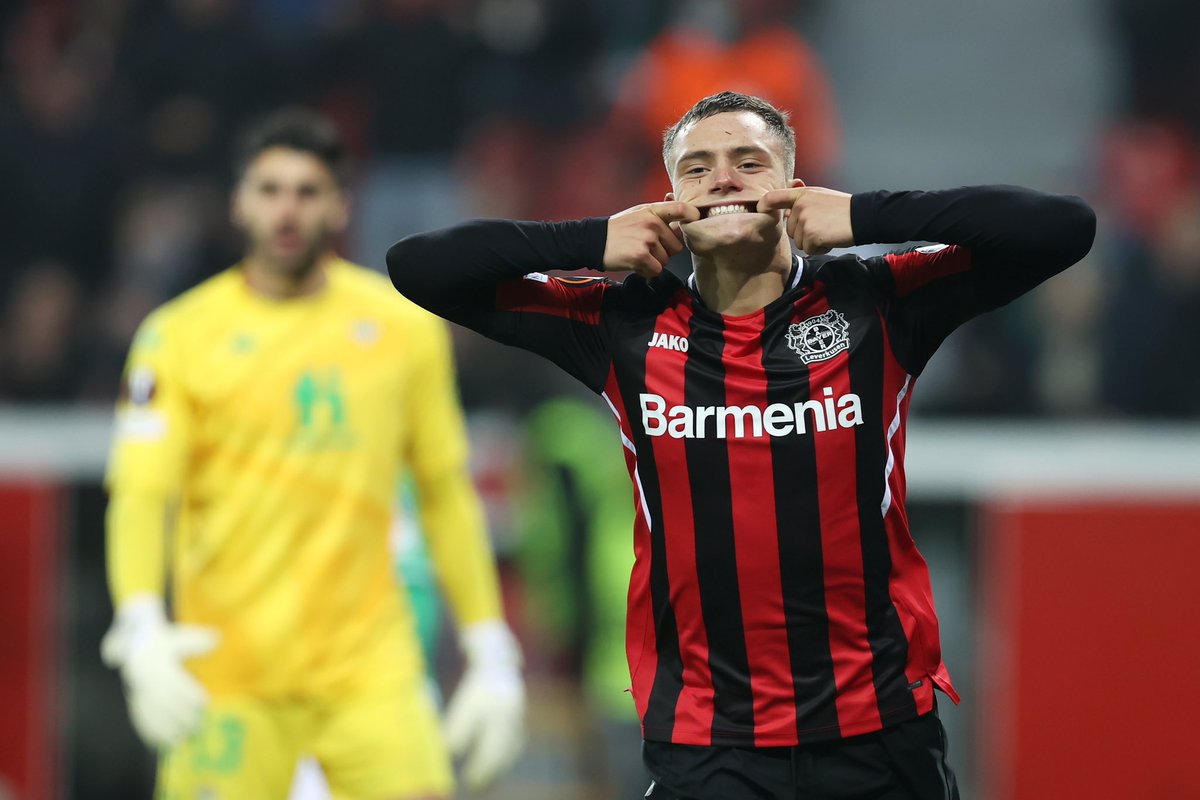 Fasun_01's tweet photo. Florian Wirtz on Barcelona links: “I have not spoken with my father about this, regarding Barcelona transfer — I was a bit confused by the links as well” 🔵🔴🇩🇪 #FCB

“I just read about it, I want to focus on Leverkusen and be successfull. I’m not looking into the future now”. https://t.co/pcnedEO0ix