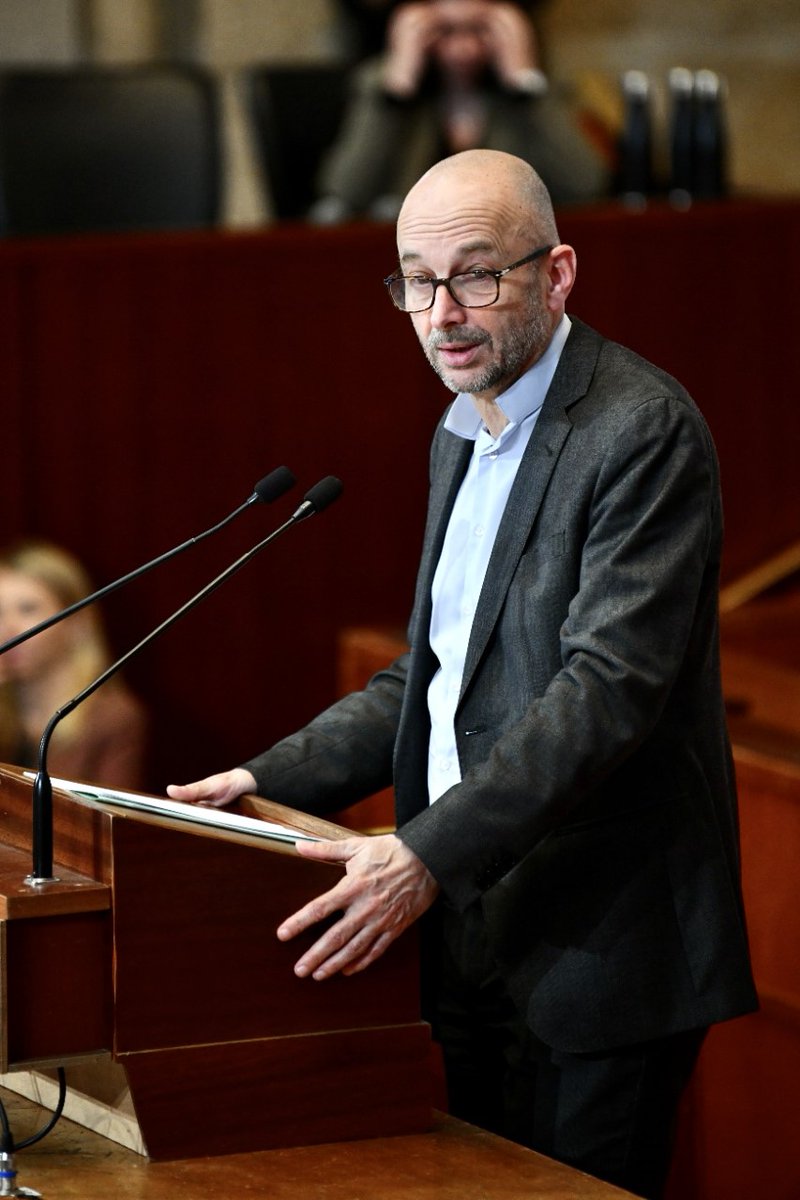 "Le Cese contribue à l’inclusion en organisant des conventions citoyennes, qui permettent à de nombreux citoyens, éloignés de la vie citoyenne de s’exprimer. "
<a href="/ThierryBeaudet/">Thierry Beaudet</a> Président <a href="/lecese/">CESE</a>
#Foruminclusioneco