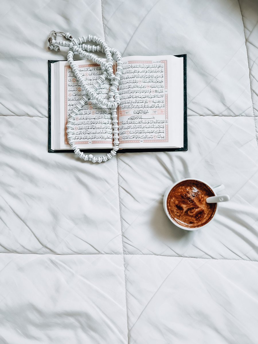 "شمِّروا فإن ضيفكم عجول اقرأوا مصاحفكم اجبروا تقصيركم أطيلوا سجودكم زيدوا في نوافلكم ألحّوا في دعواتكم تفقدوا أرواحكم واجعلوا هذه الأيام حياة لقلوبكم."