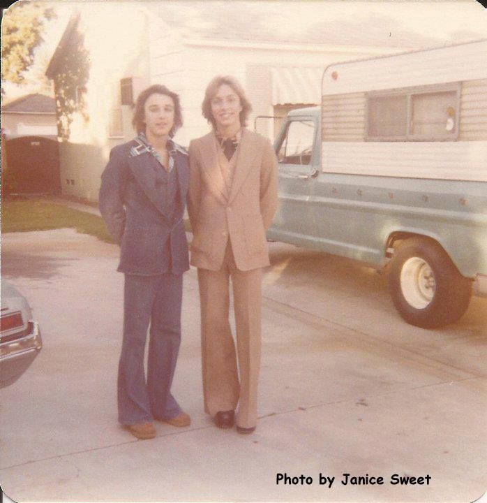 rockforlife1987's tweet image. Happy Birthday #RobertSweet @Stryper #Stryper #HappyBirthdayRobertSweet 🥳🥰🎉🎈♥️❤️‍🔥🎂🧁🍻🤘🏻🔥🎶🥁